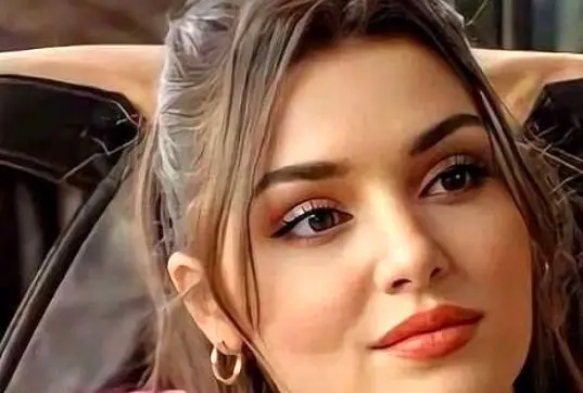 بیوگرافی هانده ارچل بازیگر محبوب و زیبای ترک