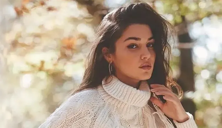 جدیدترین عکسها از هنرمندان ایرانی و خارجی😍turkey | هانده ارچل جدیدترین عکسها در استوری 🙈😮 .. . . . . . @luxury.style20 @luxury.style20 . .. . #handeercel #hakansabanci #haticesendil … | Instagram جدیدترین عکسها از هنرمندان ایرانی و خارجی😍turkey | هانده ارچل جدیدترین عکسها در استوری 🙈😮 .. . . . . . @luxury.style20 @luxury.style20 . .. . #handeercel #hakansabanci #haticesendil … | Instagram