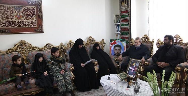حضور لاریجانی در منزل محافظ شهیدِ امام جمعه تهران+عکس