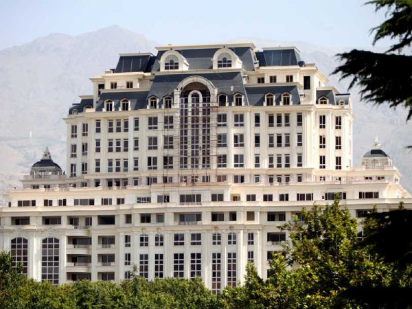 دکوراسیون خانه های لاکچری تهران | 10 نمونه در سال 2023 دکوراسیون خانه های لاکچری تهران | 10 نمونه در سال 2023