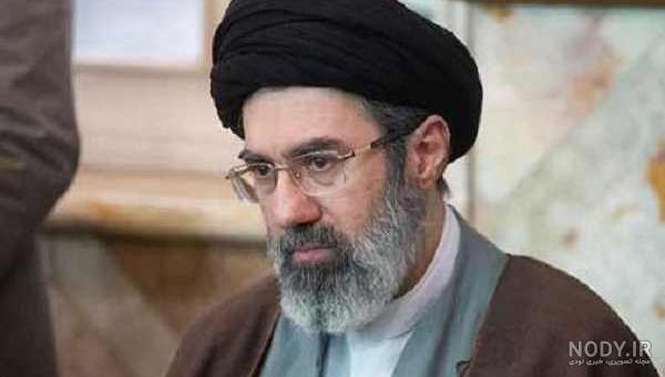 عکس / حضور رهبر انقلاب در منزل چهار خانواده شهید بجنورد