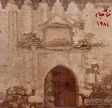 وقایع هجوم اول به خانه حضرت زهرا (علیها السلام) در کتاب تاریخ یعقوبی وقایع هجوم اول به خانه حضرت زهرا (علیها السلام) در کتاب تاریخ یعقوبی