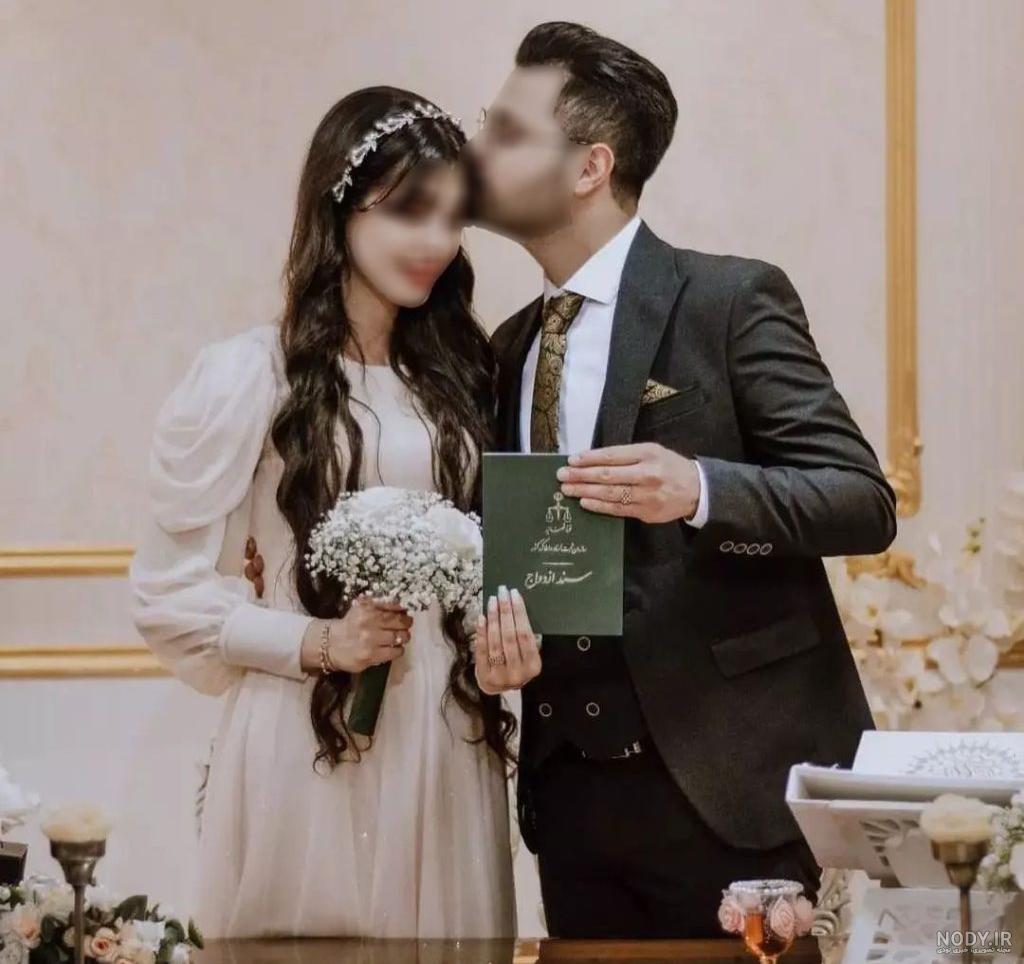 عکس حلقه فیک در سالن عقد | عکس حلقه نشون زیبا | انگشتر نشون تک نگین