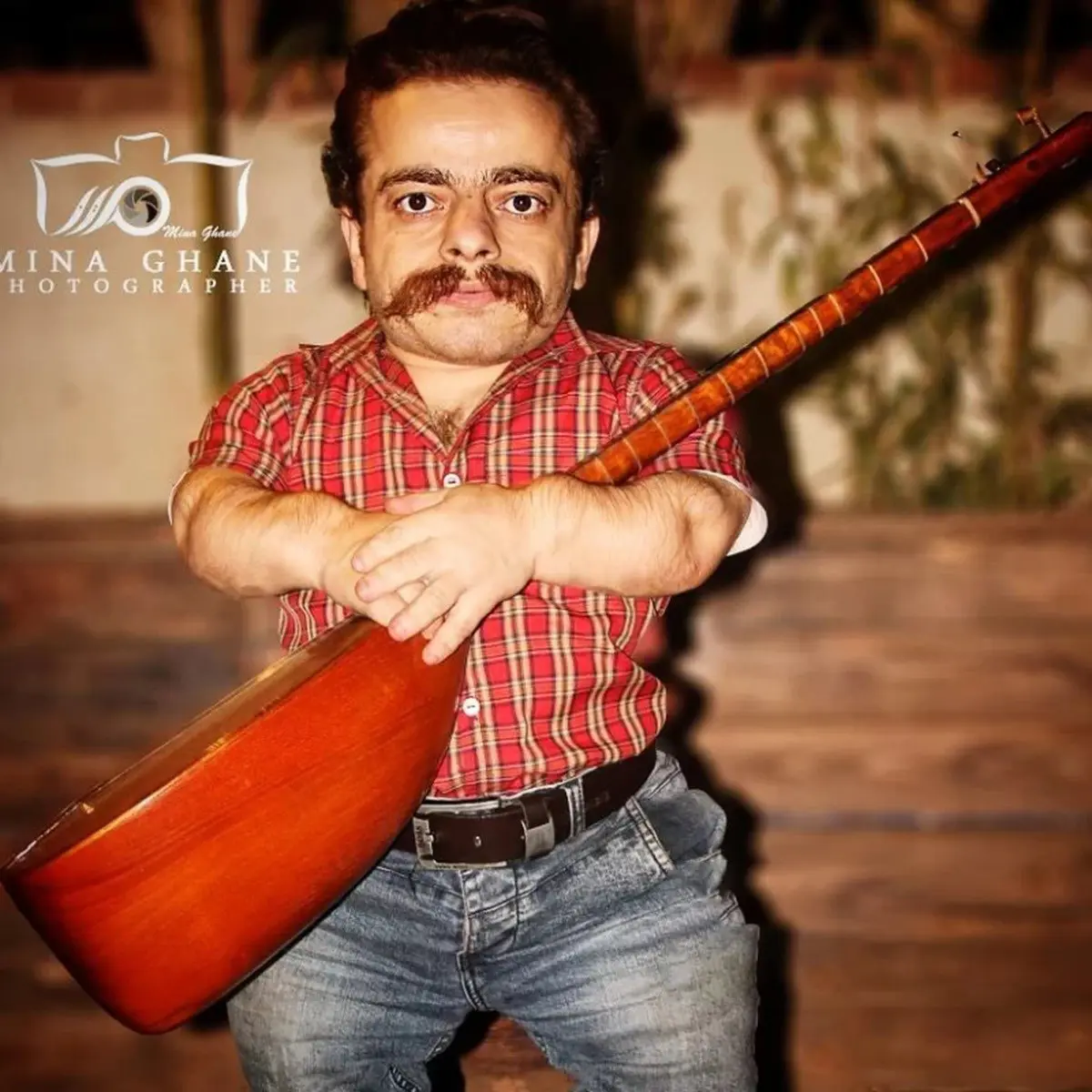 عکس حسن همتی بازیگر