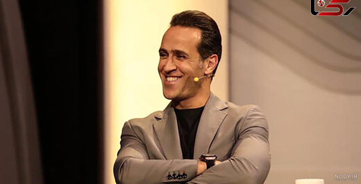 علی کریمی و همسرش و فرزندانش