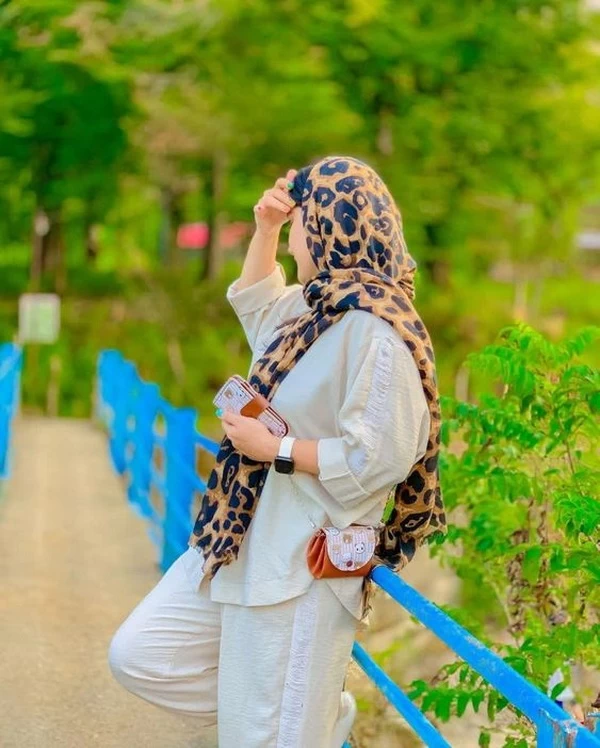 عکس خفن عکس فیک دخترونه چندتا شبیه هم