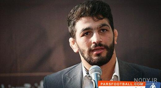 حسن یزدانی به استقبال رئیسی رفت حسن یزدانی به استقبال رئیسی رفت