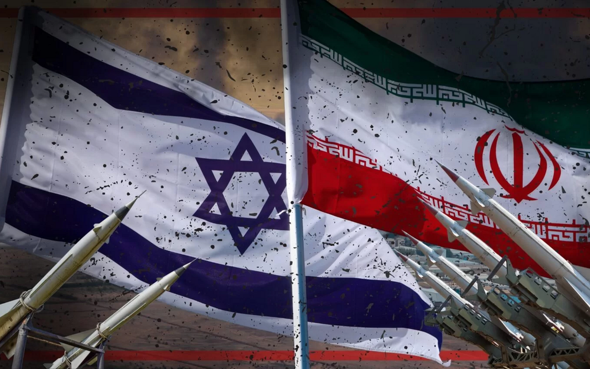 عکس موشکهای اسرائیل و ایران