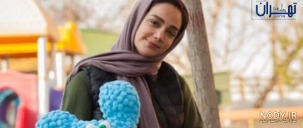 بیوگرافی آزاده مویدی فرد بازیگر سریال مستوران شبکه یک - آلارمین