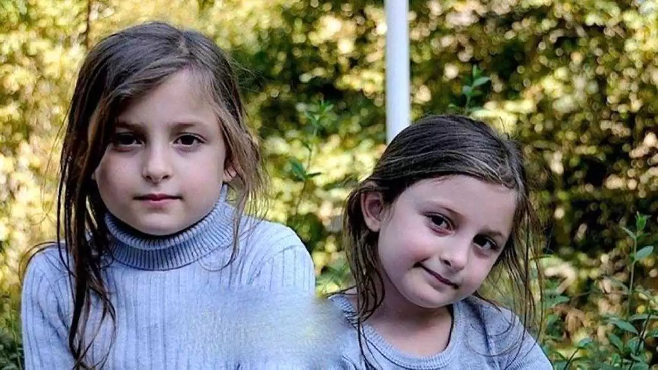 عکس پدر و مادر نیکا عکس پدر و مادر نیکا