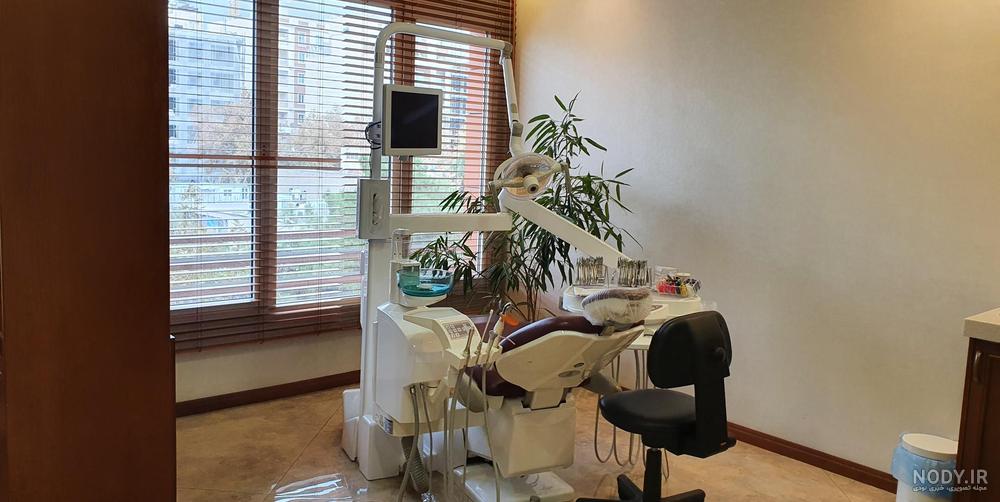 دکتر حمید زارعی متخصص جراحی دهان فک و صورت,ایمپلنتولوژیست در تهران