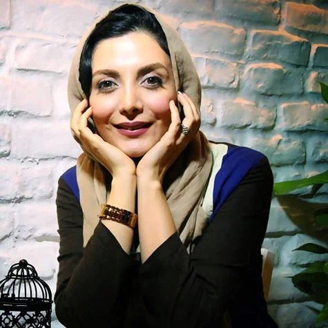سایتِ تحلیلیْ انتقادیِ معماریْ شهرسازی اتووود عکس هایی از دینا بلنکو ؛  جهانی رویایی با ادغام عکس و گرافیک