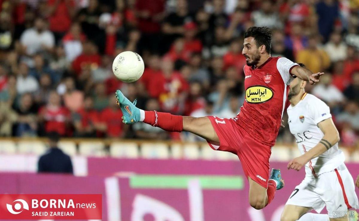 عکس سعید صادقی با لباس پرسپولیس عکس سعید صادقی با لباس پرسپولیس