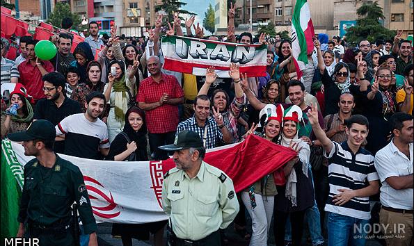 عکس| خوشحالی در خیابان‌های لبنان، بعد از پیروزی ایران بر آمریکا