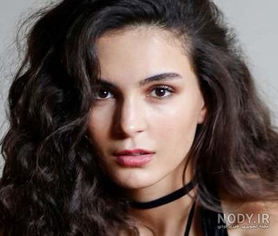 بیوگرافی ابرو شاهین بازیگر ترک و همسرش + زندگی شخصی و عکس