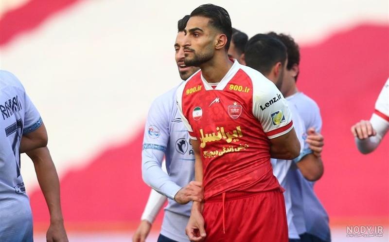 عکس شهاب زاهدی با لباس پرسپولیس