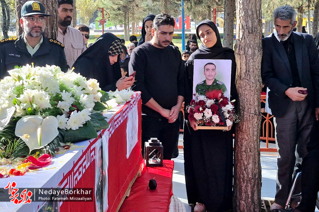 مراسم تشییع شهید «صالح نوربخش» در برخوار برگزار می شود مراسم تشییع شهید «صالح نوربخش» در برخوار برگزار می شود