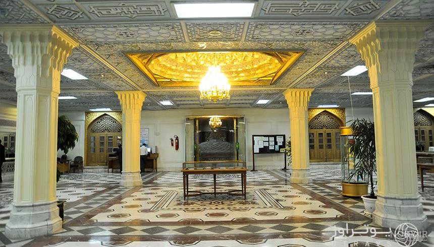 File:عکس از نمونه صدف (حلزون) ها در موزه تاریخ طبیعی اصفهان.jpg - Wikimedia  Commons