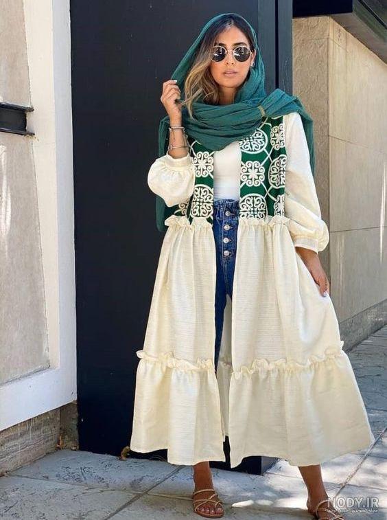 عکس مانتو سیاه سفید دخترانه