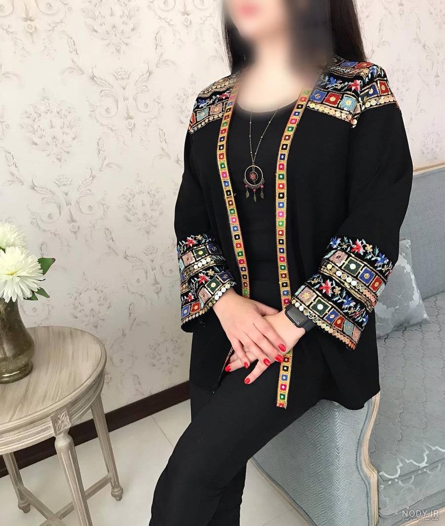 ۵۰ مدل مانتو سنتی مشکی زنانه جدید ۱۴۰۲ ؛ ترکیبی از سنت و فرهنگ در مد روز - ماگرتا ۵۰ مدل مانتو سنتی مشکی زنانه جدید ۱۴۰۲ ؛ ترکیبی از سنت و فرهنگ در مد روز - ماگرتا