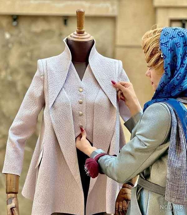 مدل مانتو زنانه ساده زیبا بسیار جذاب با ایده های جدید و امروزی - الی مگ