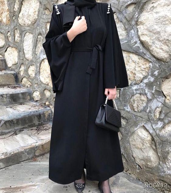 جدیدترین مانتو بلند مشکی مجلسی هانی دیزاین • مجله تصویر زندگی