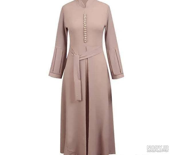 دنبال یه استایل پوشیده و جذابی؟ این ۳۵ مدل مانتو جلو بسته خاص بلند زنانه مناسب توعه - ماگرتا دنبال یه استایل پوشیده و جذابی؟ این ۳۵ مدل مانتو جلو بسته خاص بلند زنانه مناسب توعه - ماگرتا