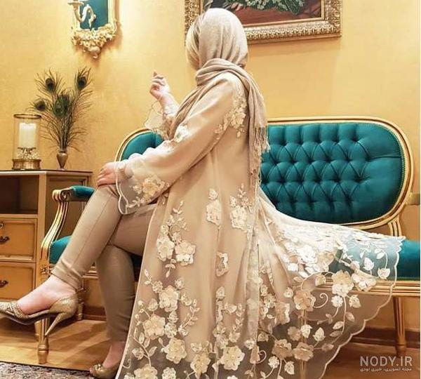 مدل مانتو بلند زنانه فوق العاده زیبا برای خانم های شیک پوش مدل مانتو بلند زنانه فوق العاده زیبا برای خانم های شیک پوش