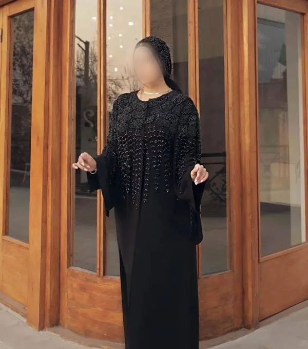 مدل مانتو مشکی جدید 1403 - 79 مدل شیک و جذاب ( به روز شده) | ساتیشو مدل مانتو مشکی جدید 1403 - 79 مدل شیک و جذاب ( به روز شده) | ساتیشو