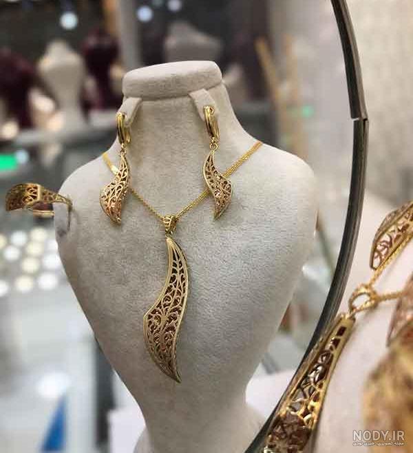 مدل نیم ست طلا جدید؛ مدل های لاکچری و ظریف در کنار هم