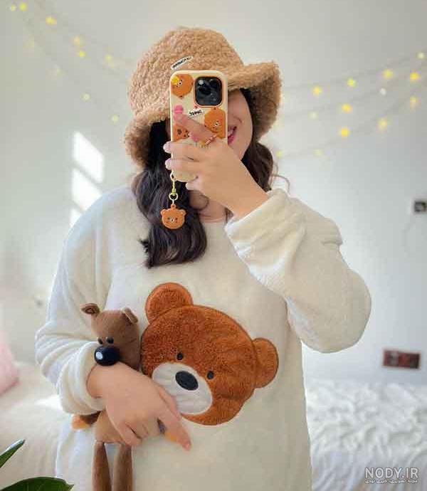 عکس دختر با خرس عروسکی برای پروفایل