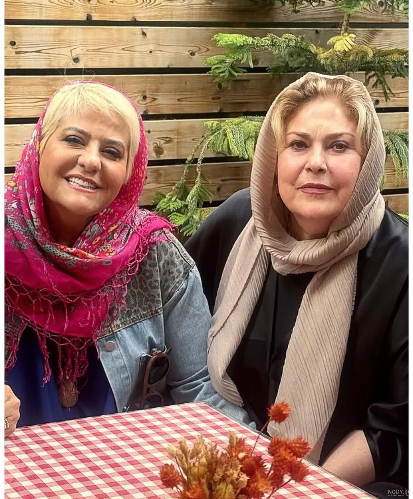 ., من در جشن حافظ, 🙋🏼‍♀️, از همه دوستان عزیزو حرفه ای خودم که من را  همراهی کردن برای جشن حافظ , بسیار سپاسگزارم 🙏🏽🌺💗, طراحی لباس:,  @mahnoushteymourzadeh 🌺, @iranzaminmezon 🌺, سالن زیبایی:, ...