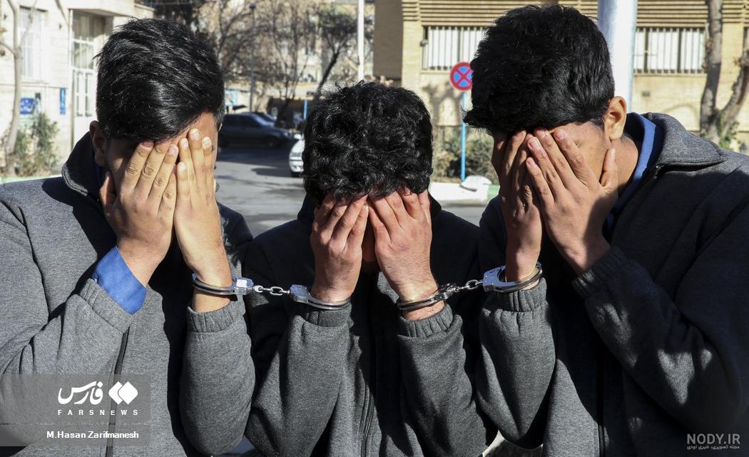 اصول عکاسی دسته جمعی برای عید و مهمانی - مجله چند ماهمه اصول عکاسی دسته جمعی برای عید و مهمانی - مجله چند ماهمه