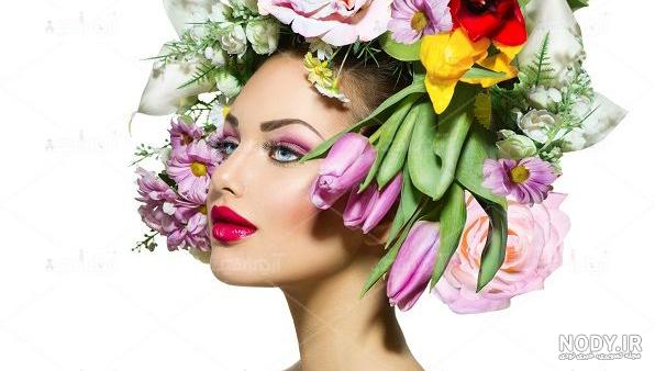 عکس دسته گل روی میز عکس دسته گل روی میز