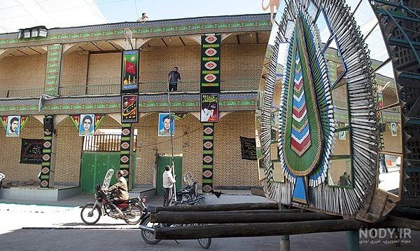 میراث عاشورا: مراسم نخل برداری در یزد - اذانگو میراث عاشورا: مراسم نخل برداری در یزد - اذانگو
