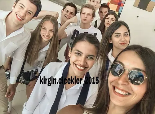 🎉🎉زیبایی،بازیگران، پیج متنوع🌟‎ | ‎نازچائلا ایرماک😍 سریال غنچه های زخمی  رو دیدید؟ . . . . عکسهای بیشتر در پیجمون ببینید @honarmandan_stylish1999  @honarmandan_stylish1999 ....‎ | Instagram