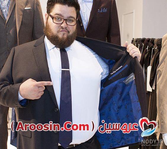مرد چاق جلوی یک فرد مناسب 1502558