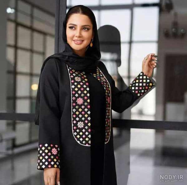 مدل مانتو ابروبادی دکمه دار مشکی کوتاه و بلند ساده و شیک جدید و جذاب -  موسوی ها
