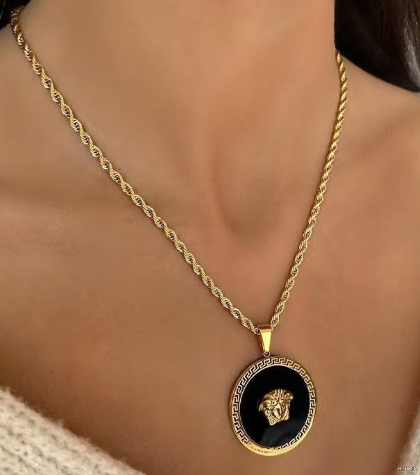 ورساچه | برند ورساچه | تاریخچه ورساچه | ورساچه چیست ؟ versace ورساچه | برند ورساچه | تاریخچه ورساچه | ورساچه چیست ؟ versace