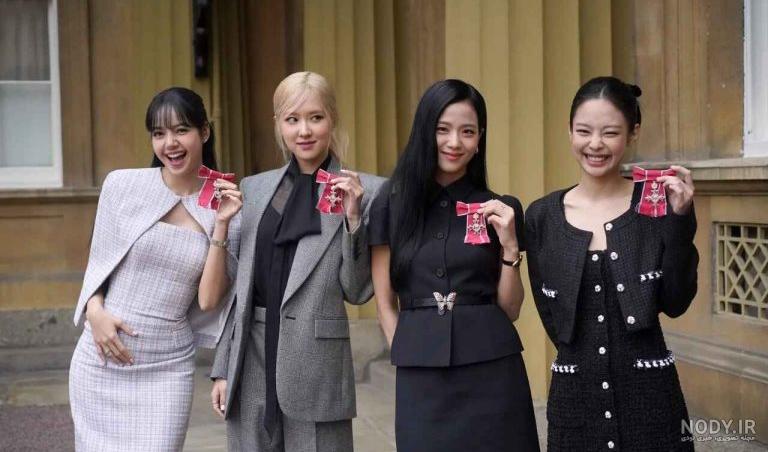 عکس نوشته بلک پینک به انگلیسی BLACKPINK با فونت شیک و خوشگل