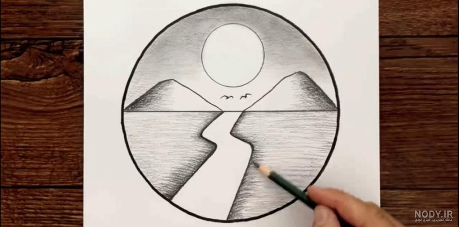 طراحی چهره با ذغال - آموزشگاه نقاشی ایکاروس