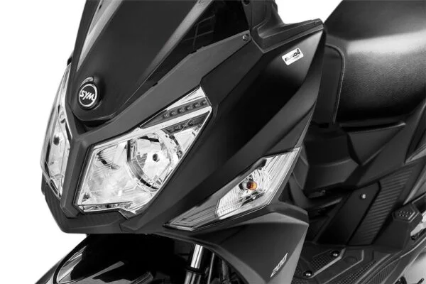 عکس موتور sym j200