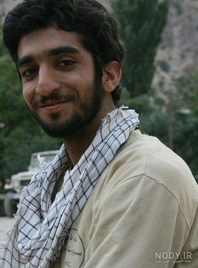 عکسی منتشر نشده از شهید حججی در لباس پاسداری عکسی منتشر نشده از شهید حججی در لباس پاسداری