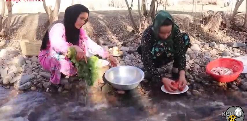 عکس دختر افغانی که زیباترین دختر ایران شد