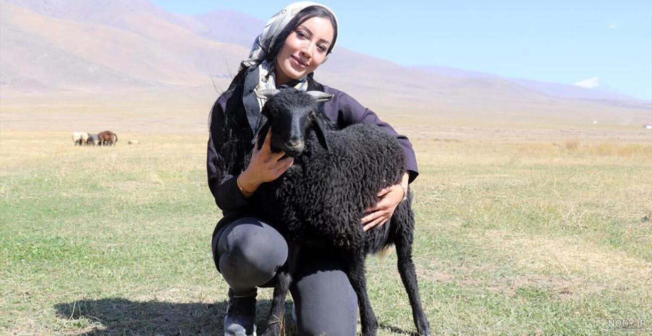 عکس دختر افغانی که زیباترین دختر ایران شد