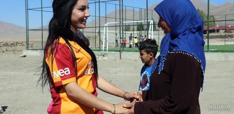 عکس دختر افغانی که زیباترین دختر ایران شد