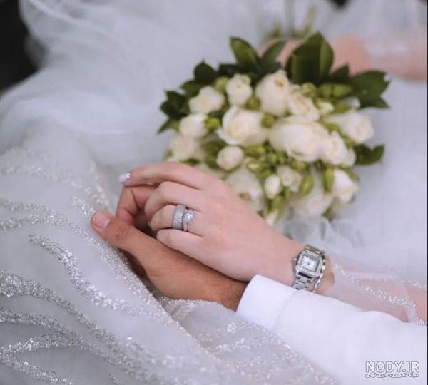 دانلود رایگان تصویر و عکس حلقه های طلایی نامزدی ازدواج