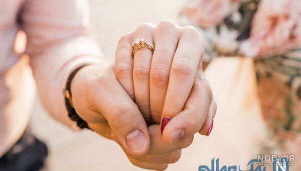 عکس دست دختر پسر با حلقه نامزدی - عکس نودی عکس دست دختر پسر با حلقه نامزدی - عکس نودی