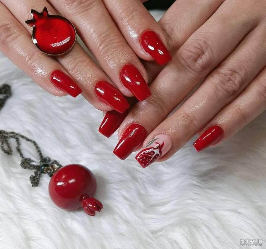 70 ایده جذاب و زیبا برای طراحی ناخن ها در شب یلدا + پیشنهادات هوش مصنوعی  برای ناخن یلدا - مجله زیبایی ساعی