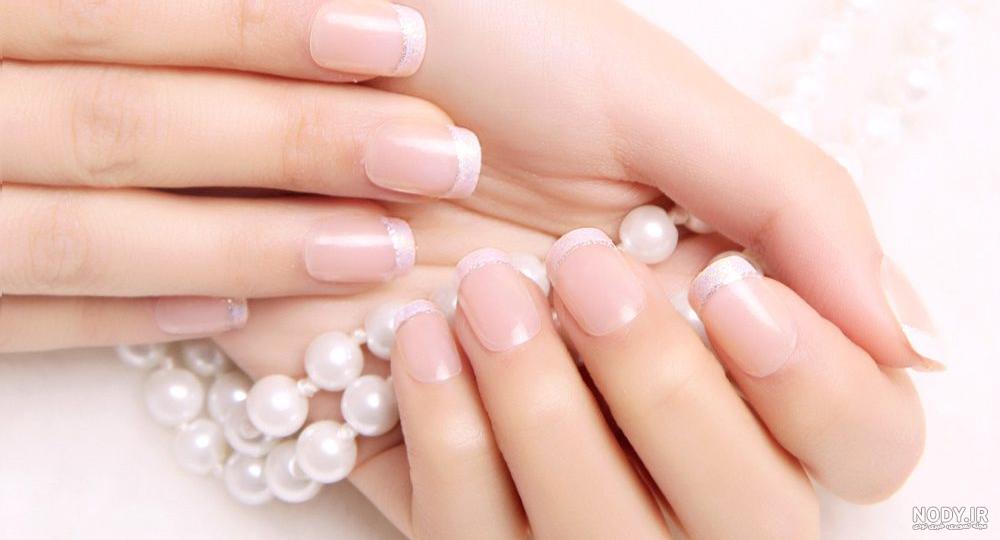 بهترین ناخن مصنوعی (بررسی برندهای ناخن مصنوعی و زیان‌های استفاده طولانی مدت  آن) - کمدا
